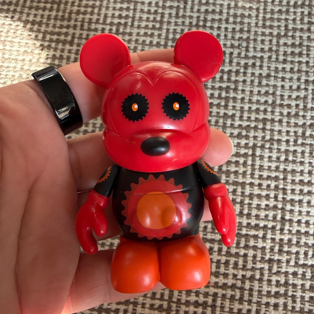 Disney Vinylmation 3" Maria Clapsis Red Body Figure Model Toy Collection